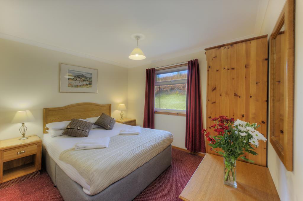 Lagnakeil Highland Lodges Oban Room photo